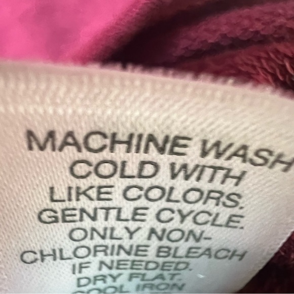 J Jill pure Jill Pullover Tunic Top Size S Asymmetrical Super Soft Wine Tasting - Picture 4 of 6